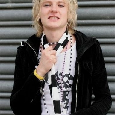 Jonne Aaron
