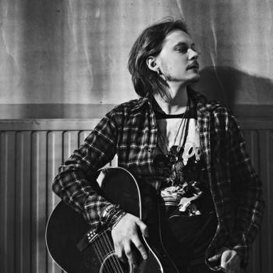 Jonne Aaron