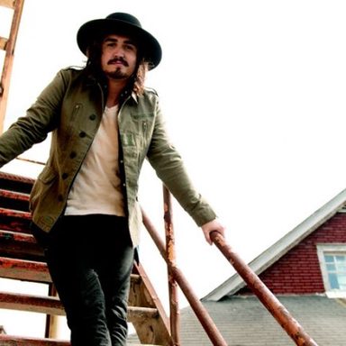 Jordan Feliz photo 18