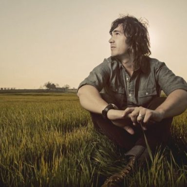 Jordan Feliz photo 19