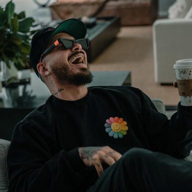 J Balvin photo 15