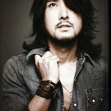 J (Jun Onose)