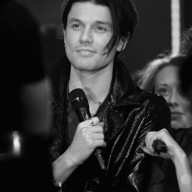 James Bay photo 14