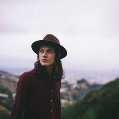 James Bay photo 18