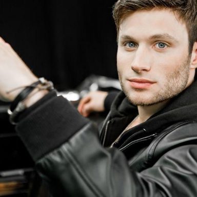 Jamie Scott