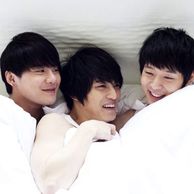 JYJ