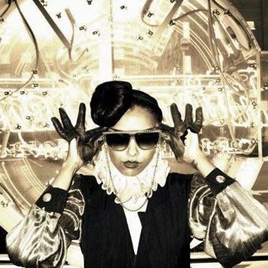Katerina Graham photo 9