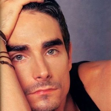 Kevin Richardson photo 16