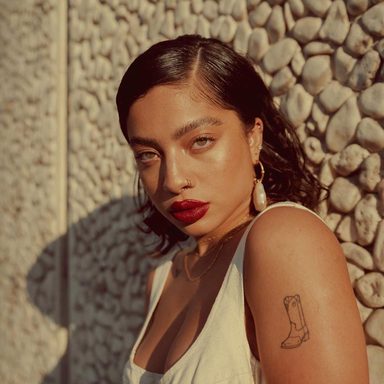 Kiana Ledé photo 9