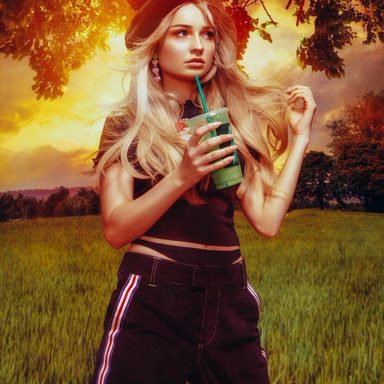 Kim Petras photo 122