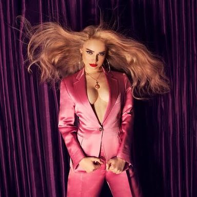 Kim Petras photo 107