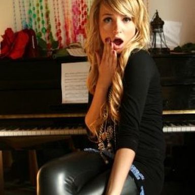 Kim Petras photo 191
