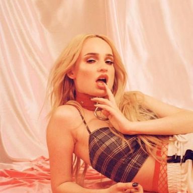 Kim Petras photo 85