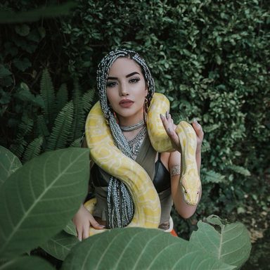 Kim Loaiza photo 13