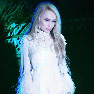 Kim Petras photo 109