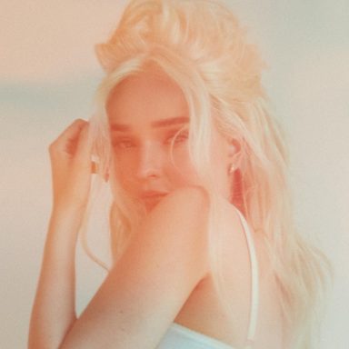 Kim Petras photo 16