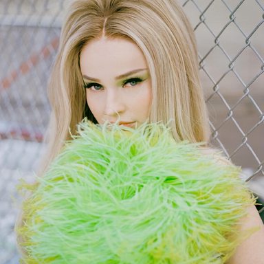 Kim Petras photo 120