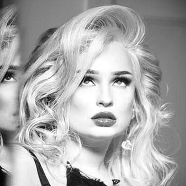 Kim Petras photo 33