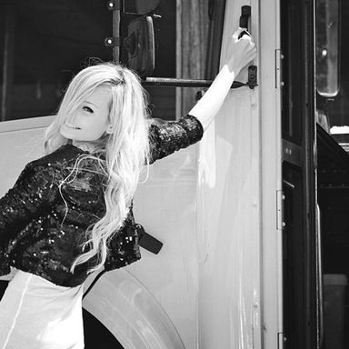 Kim Petras photo 185