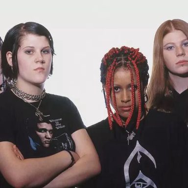 Kittie photo 15