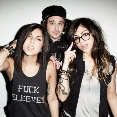 Krewella photo 10