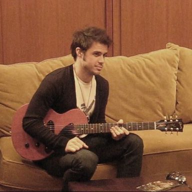 Kris Allen photo 26