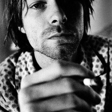Kurt Cobain photo 17