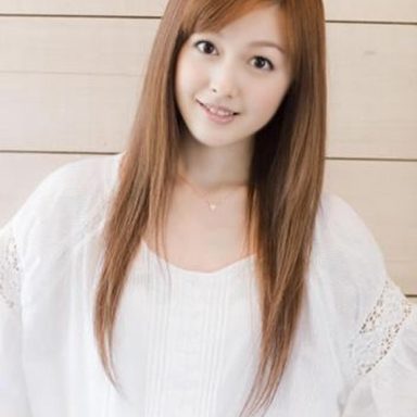 Kusumi Koharu