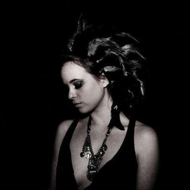 Kyla La Grange