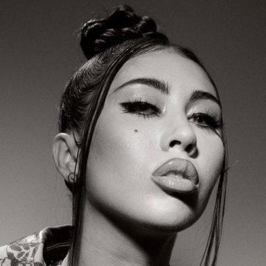 Kali Uchis photo 10