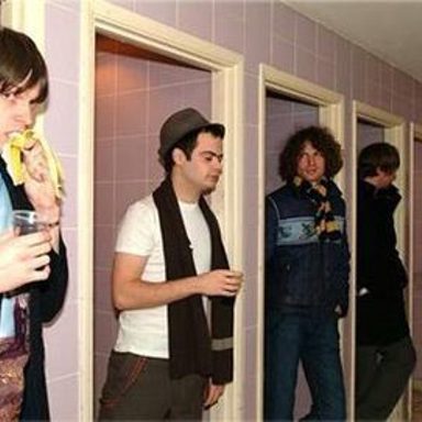 Kaiser Chiefs photo 15