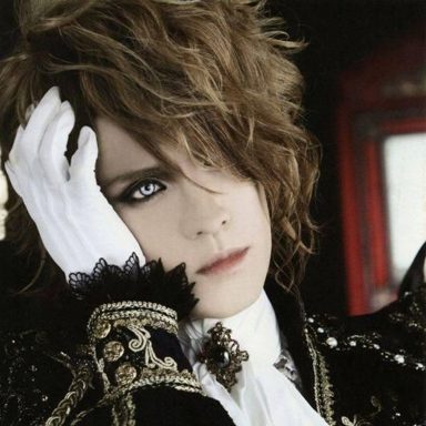Kamijo photo 16