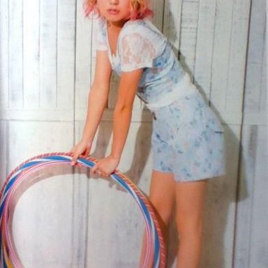 Kana Nishino