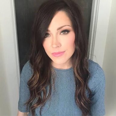 Kari Jobe photo 71