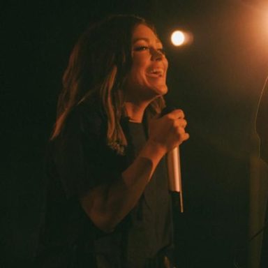 Kari Jobe