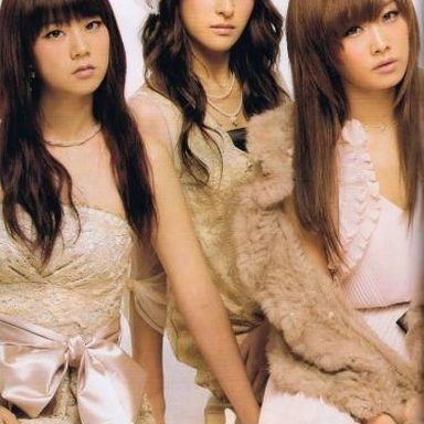 KARA photo 22