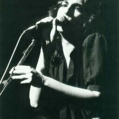 Karla Bonoff