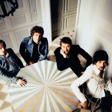 Kasabian photo 18