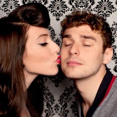 Karmin photo 9