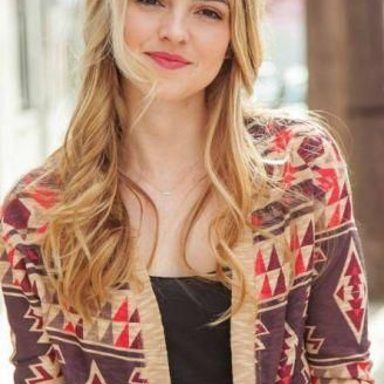 Katelyn Tarver photo 9