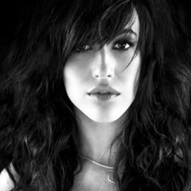 Kate Voegele photo 18