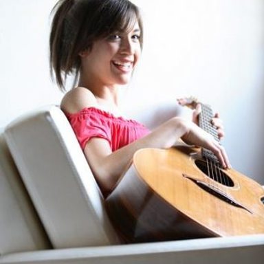 Kate Voegele photo 9