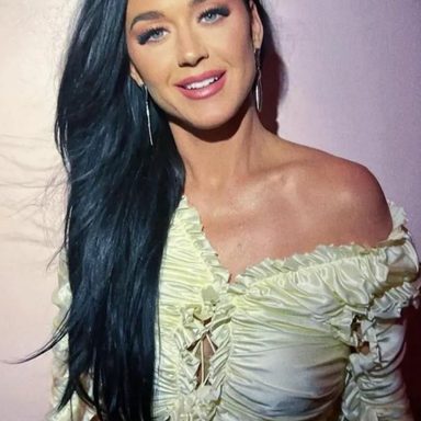 Katy Perry photo 17