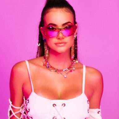 Lais Bianchessi photo 11