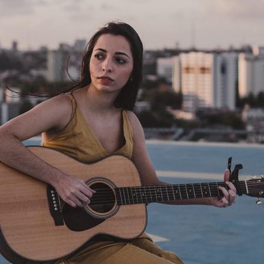 Laís Guimarães