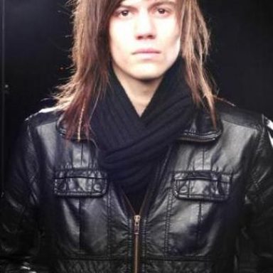 Landon Tewers