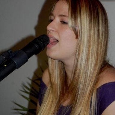 Lara Lacerda