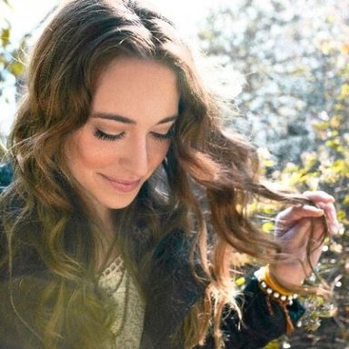 Lauren Daigle photo 161