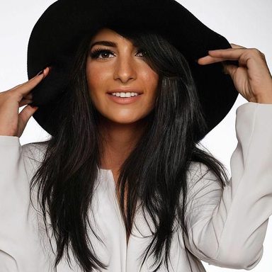 Leah Viveros photo 10
