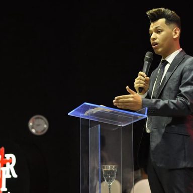 Leandro Alvez